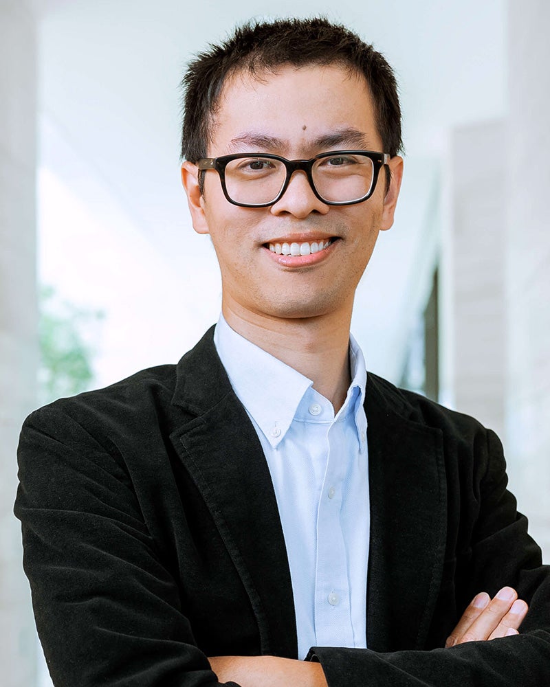 Kai Zhou headshot